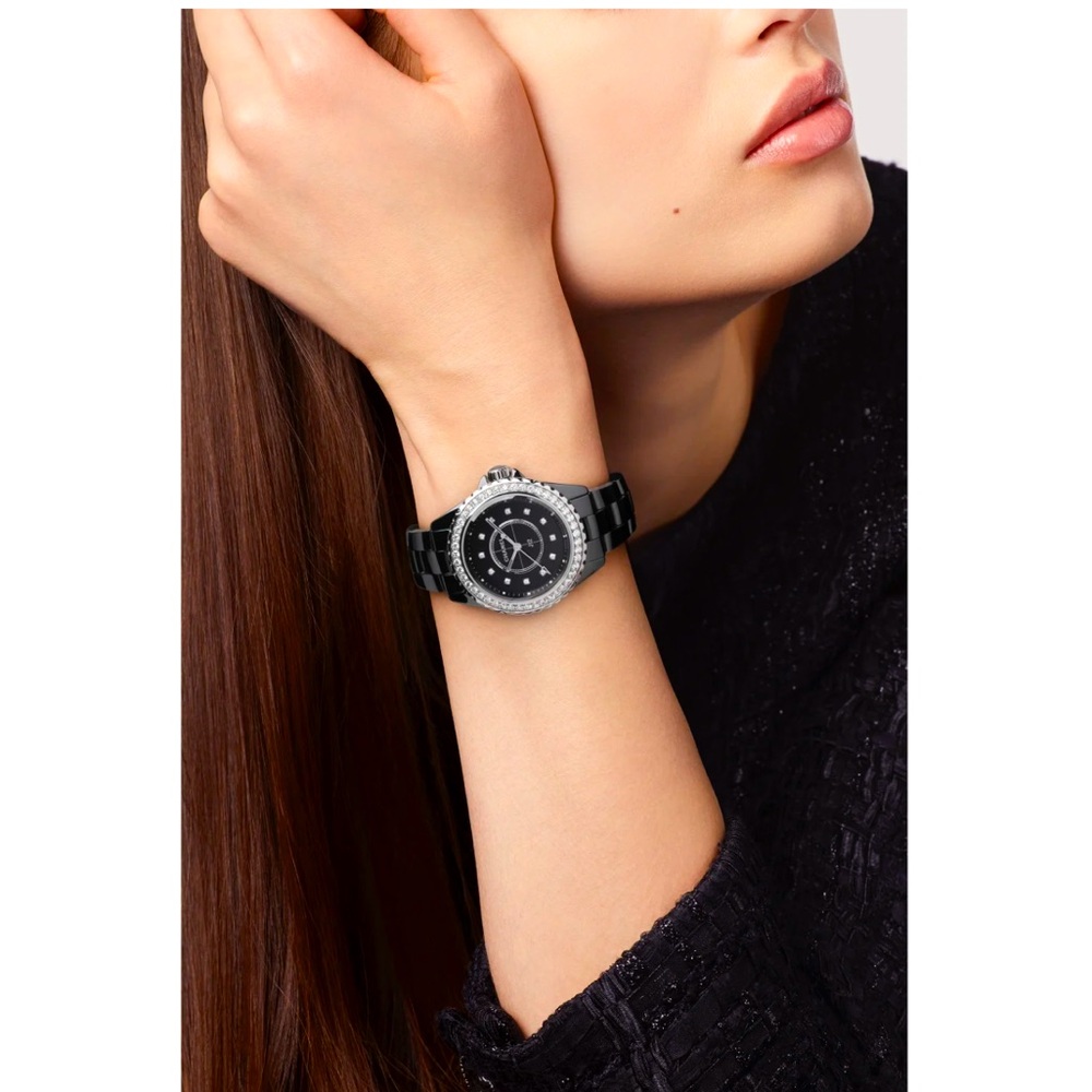 J12 Watch, 33 mm - H6419 Chanel Black ceramic diamond bezel and diamond dial
